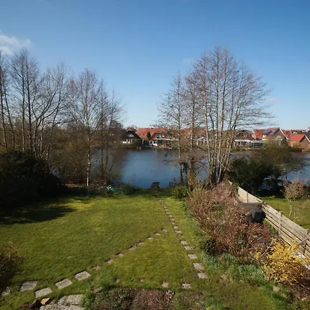 3 Haubentaucher * Norddeich (Norden)